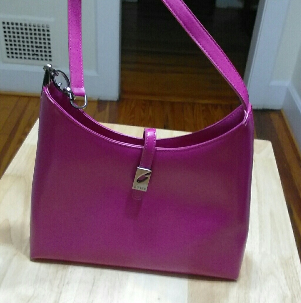 Guess bag